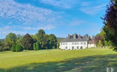 chaumont castle for sale.